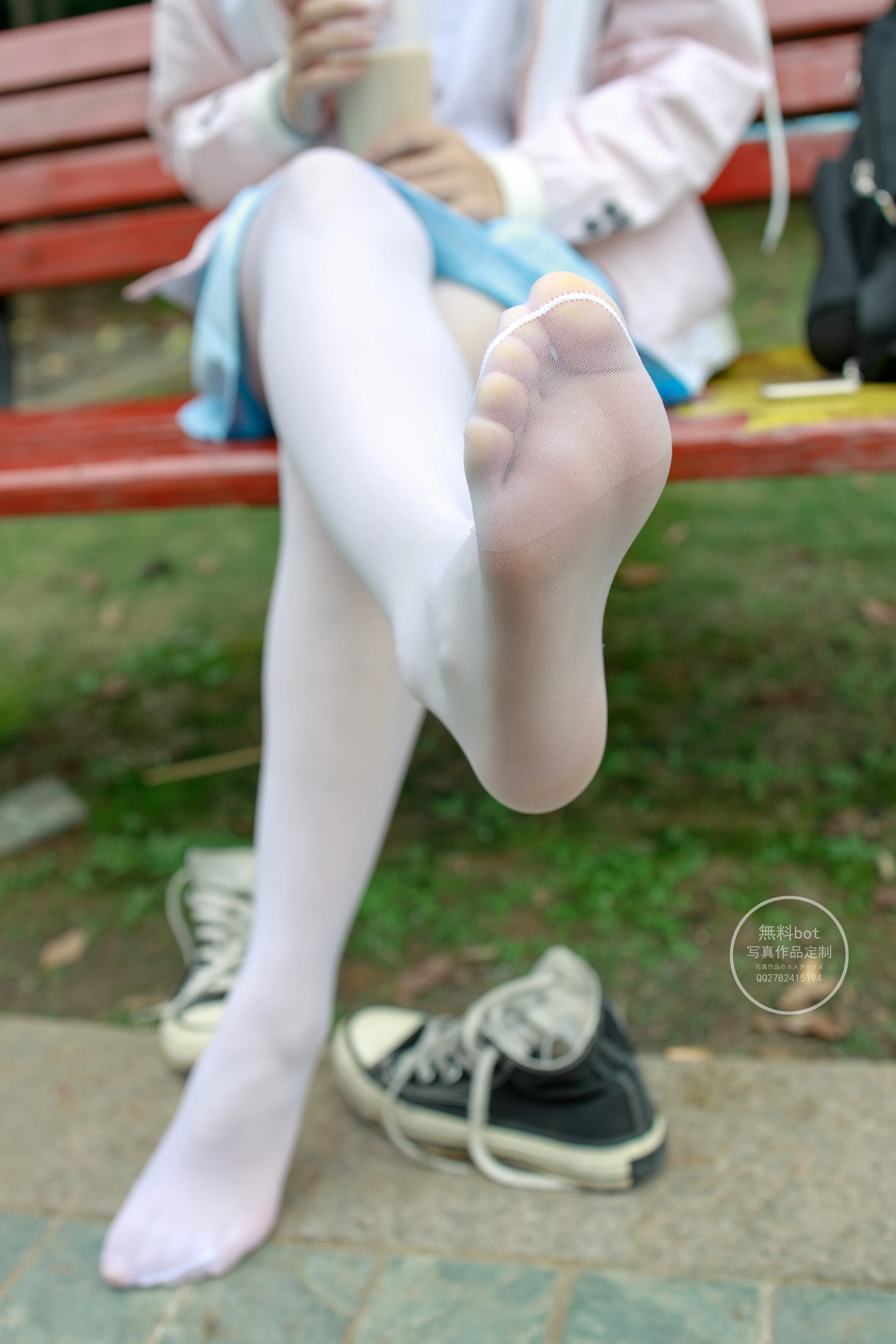 森萝财团 有料005  小茵 公园白丝 [68P]插图8